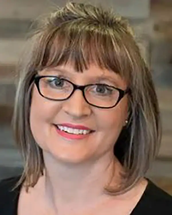 Melissa, Office Manager