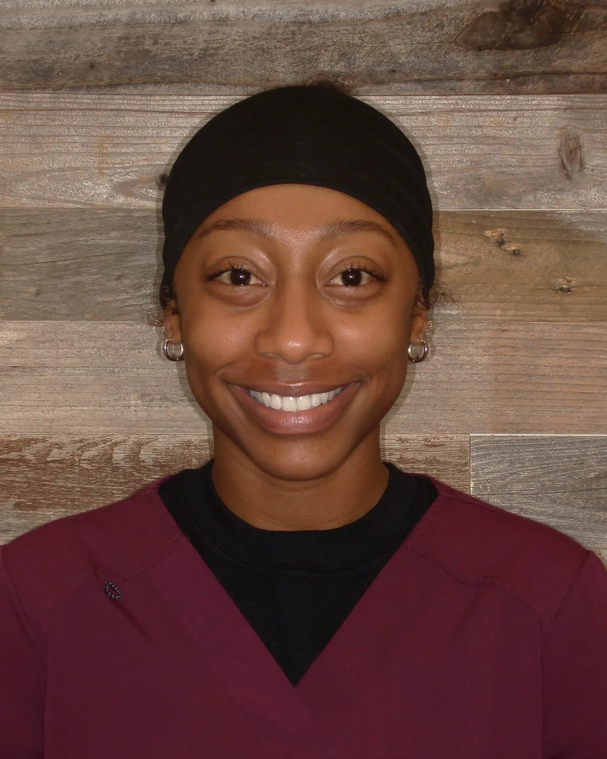 Siarra, EFDA Lead Dental Assistant